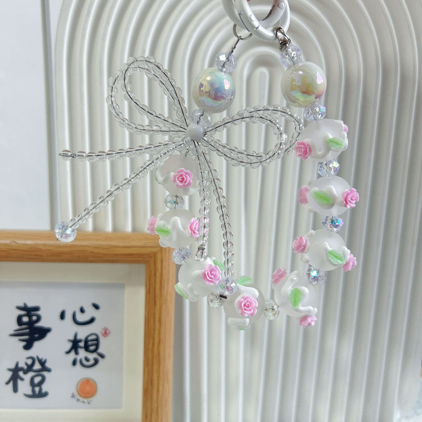 Creative beaded crystal bow hand-painted bead mobile phone chain keychain blind box live broadcast the same claw machine gift