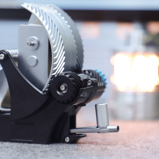 Nikolatoys Full Metal Mechanical Alloy Sawtooth Knob Gear Mobile Phone Stand Durable Zinc Alloy Wireless Charging Bracket Universal