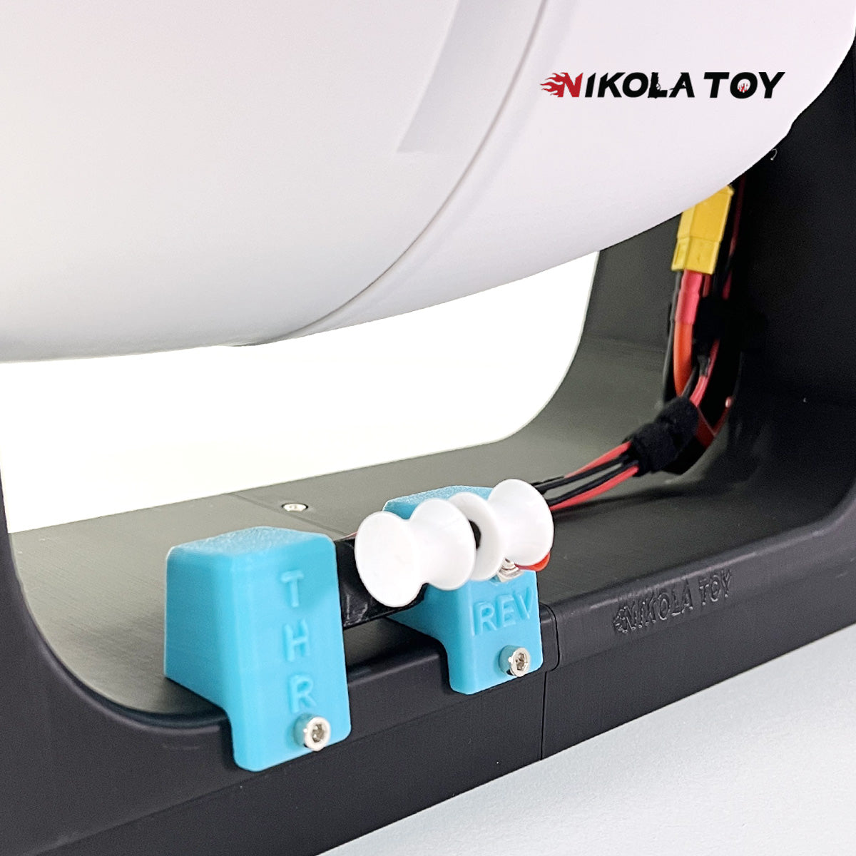 NIKOLATOY® Rolls Royce Trent 1000 engine model - Flagship