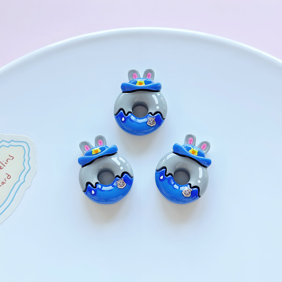 Resin cartoon animal city rabbit fox DIY jewelry accessories hair accessories mobile phone case cream glue hole shoe accessories