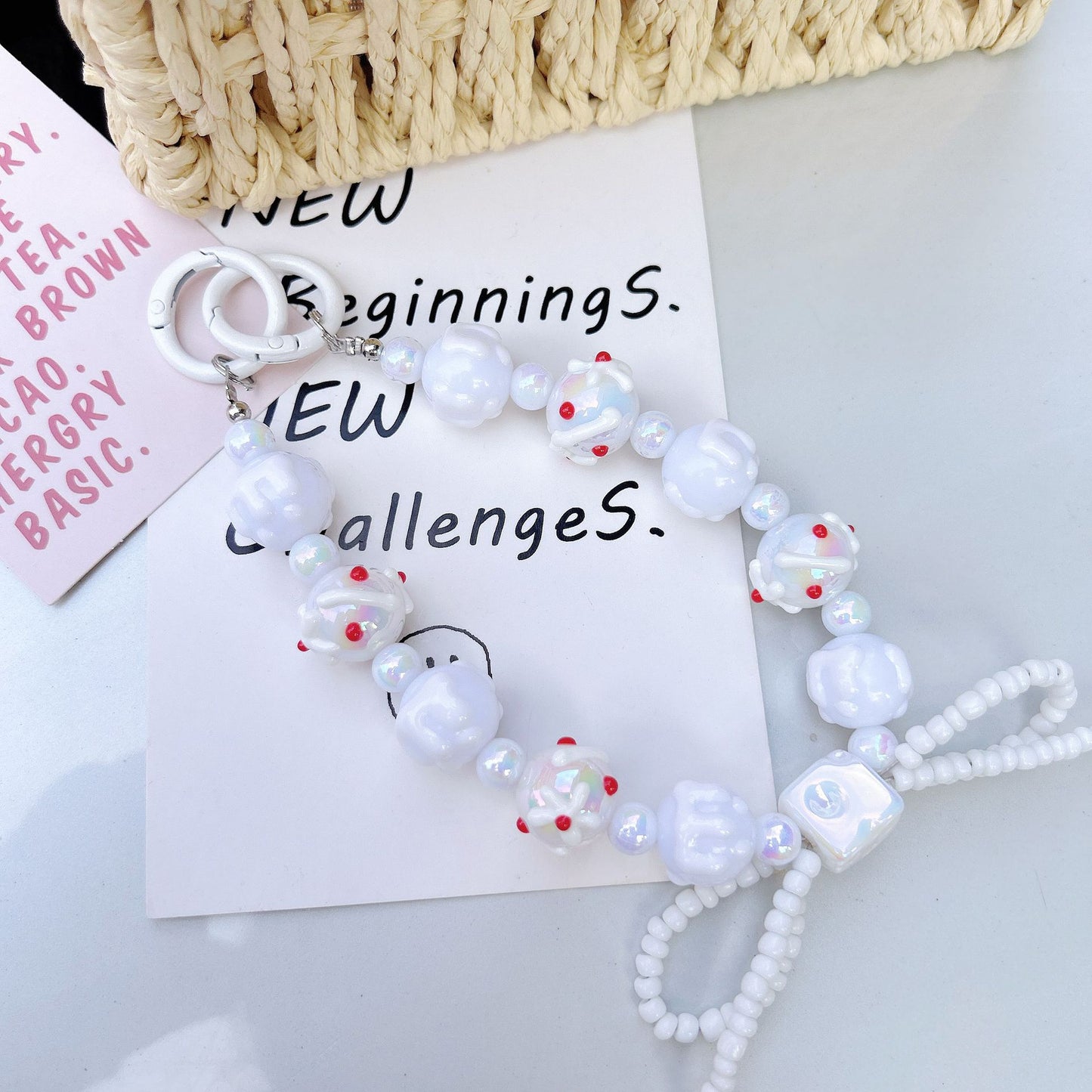 Creative cheese bead string mobile phone chain, Xiaohongshu same mobile phone case, car keychain, bag anti-loss bead string pendant