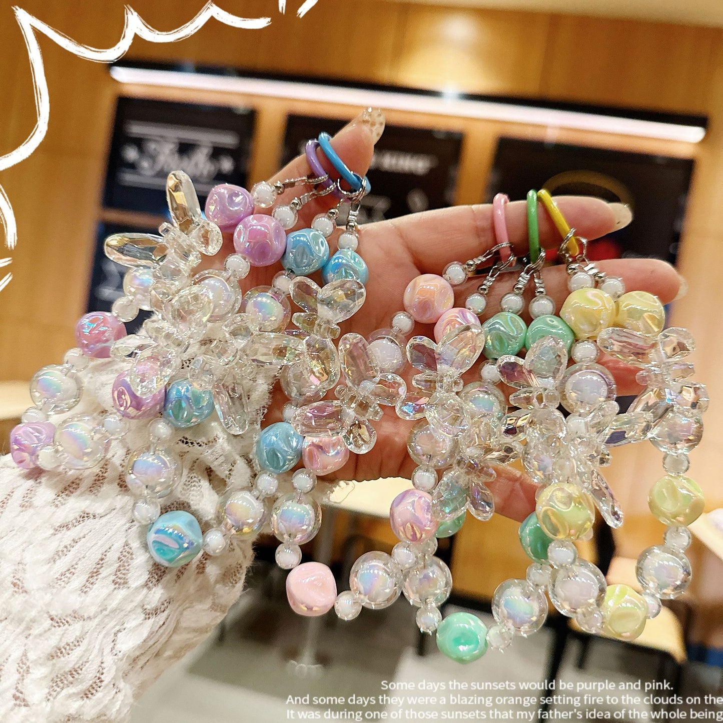 New acrylic high-transparency colorful crystal butterfly bead string mobile phone case pendant Internet celebrity same keychain mobile phone chain