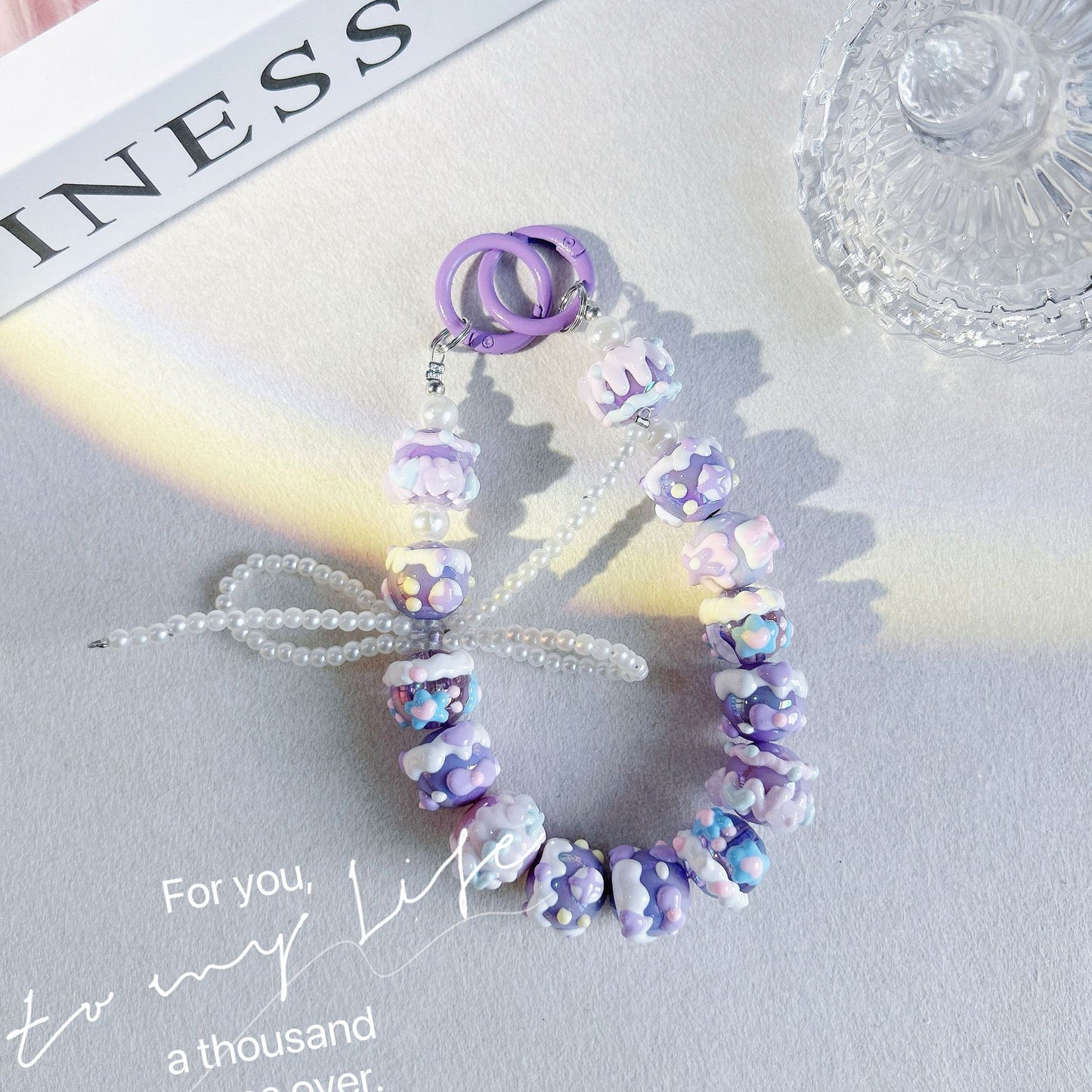 Korean small fresh pearl mobile phone chain bag pendant full of oil heavy industry hand-painted beads Xiaohongshu same mobile phone pendant