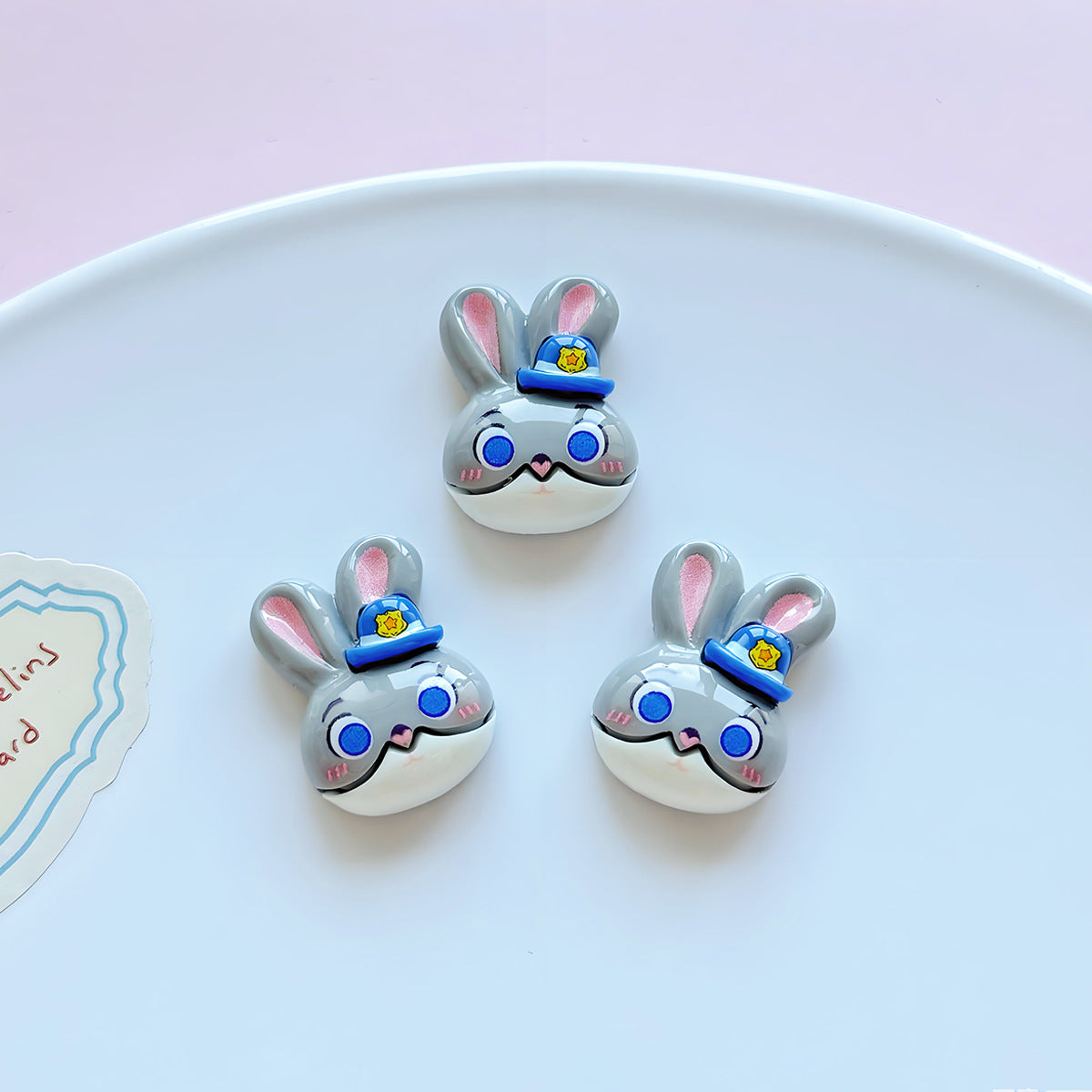 Resin cartoon animal city rabbit fox DIY jewelry accessories hair accessories mobile phone case cream glue hole shoe accessories